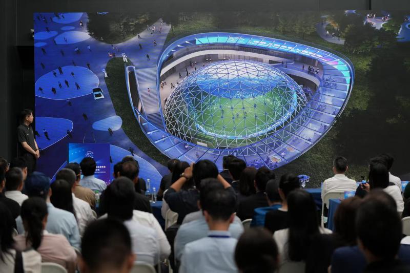 北京日报 全球首个人形机器人赛训基地正式在国家速滑馆挂牌.jpg 北京日报 全球首个人形机器人赛训基地正式在国家速滑馆挂牌.jpg