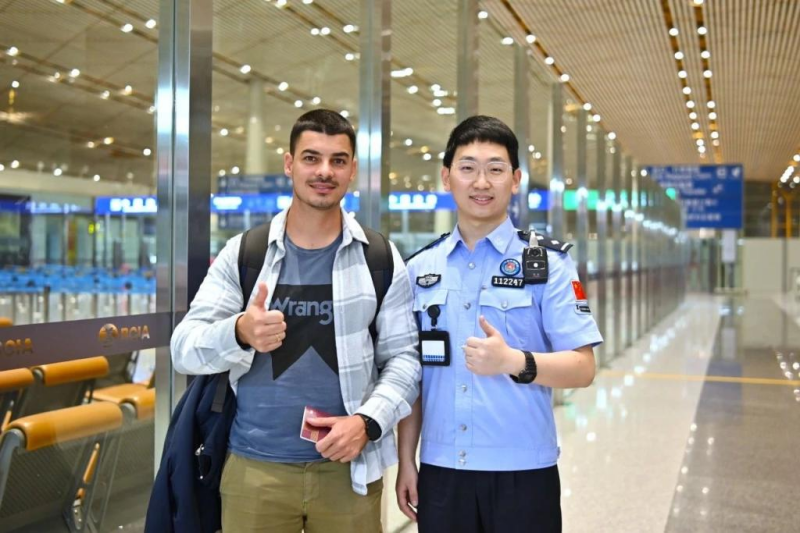 图片 1.png 图片 1.png